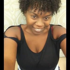 Meet your Posher, Byroneeka